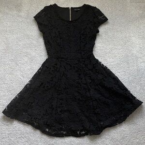 Elegant Black Lace Mini Dress